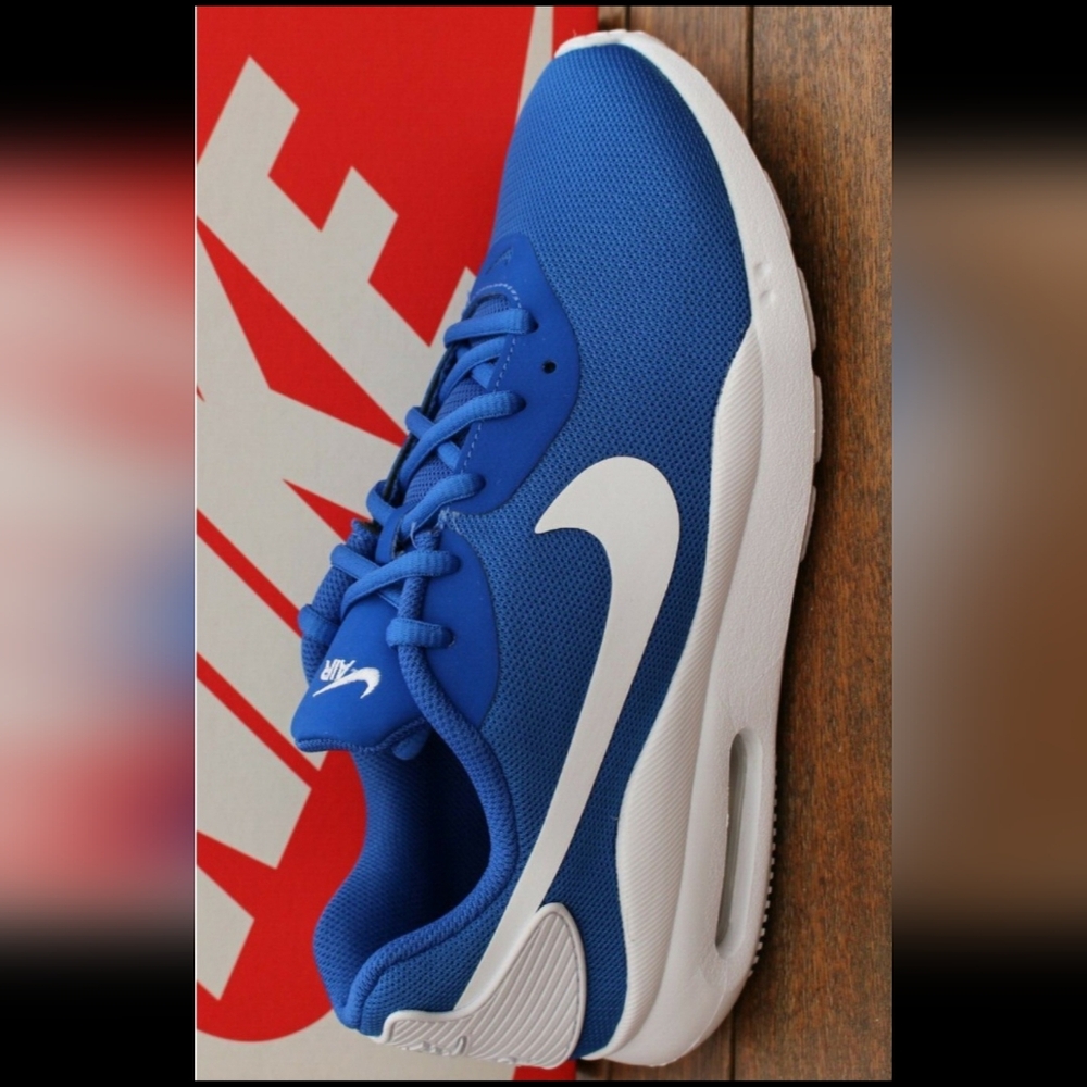 NIKE AIR MAX OKETO "NURSING" WOMEN'S US SIZE 8.5 BRAND NEW IN BOX